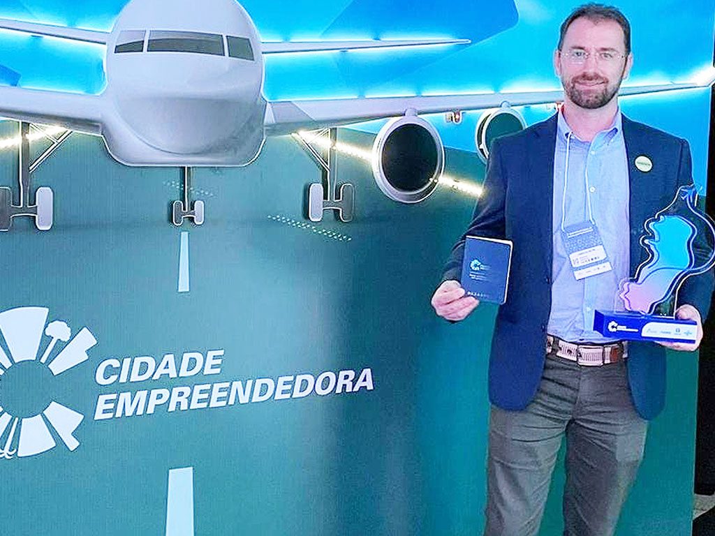 Fabrício Petri fala sobre ações que tornaram Anchieta destaque no empreendedorismo em evento estadual Fabrício Petri fala sobre ações que tornaram Anchieta destaque no empreendedorismo em evento estadual