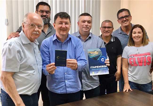 Itapemirim: Município recebe passaporte “Cidade Empreendedora” do SEBRAE Itapemirim: Município recebe passaporte “Cidade Empreendedora” do SEBRAE