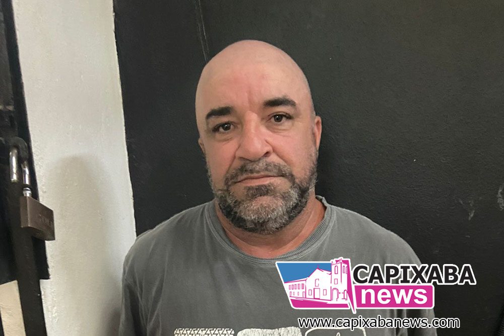 Marataízes: Polícia Civil prende traficante denunciado na Rua da Bacia Marataízes: Polícia Civil prende traficante denunciado na Rua da Bacia