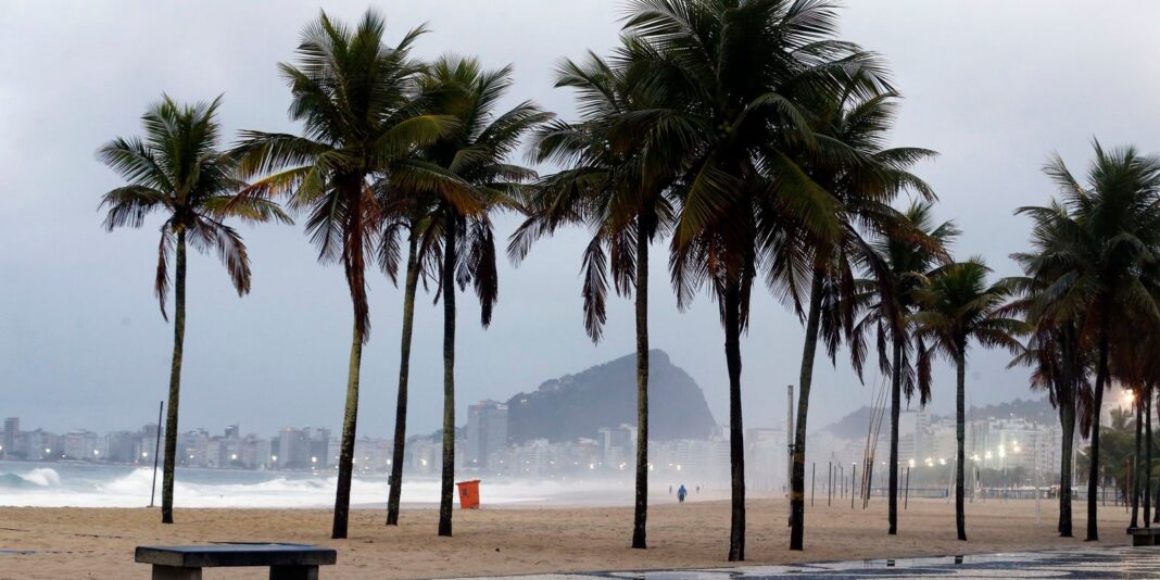 Estudo revela que a acidez dos oceanos ultrapassou limite seguro Estudo aponta que acidez dos oceanos ultrapassou o limite