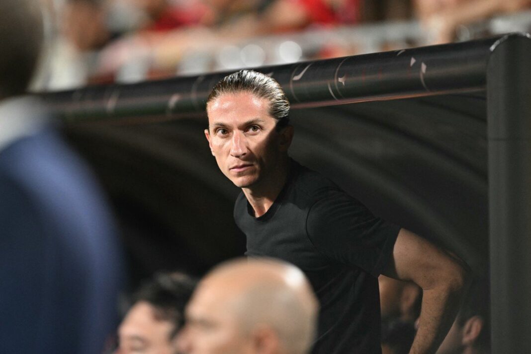 Filipe Luís avalia postura do Flamengo em empate e elogia Wallace Yan: "Já é realidade"