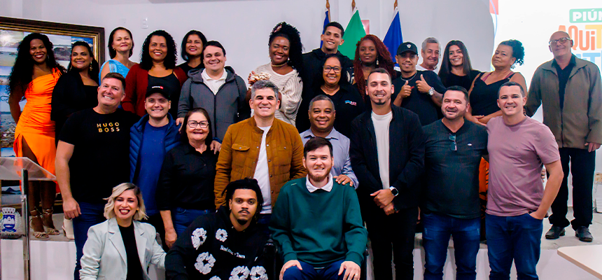 Prefeitura de Piúma destina R$ 170 mil a projetos culturais Prefeitura de Piúma repassa R$ 170 mil a projetos culturais pela Política Nacional Aldir Blanc