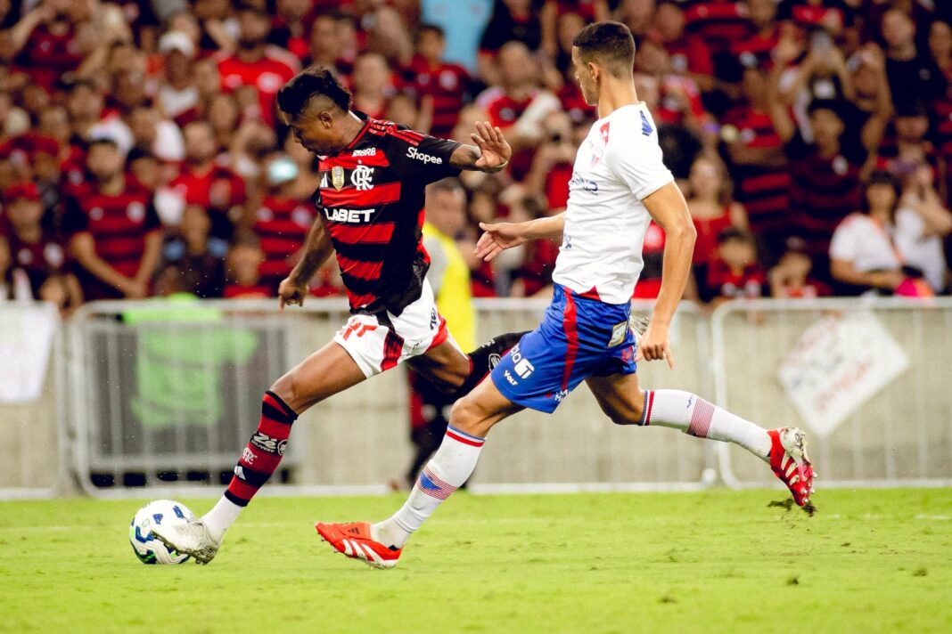 Veja galeria de fotos do duelo entre Flamengo e Fortaleza