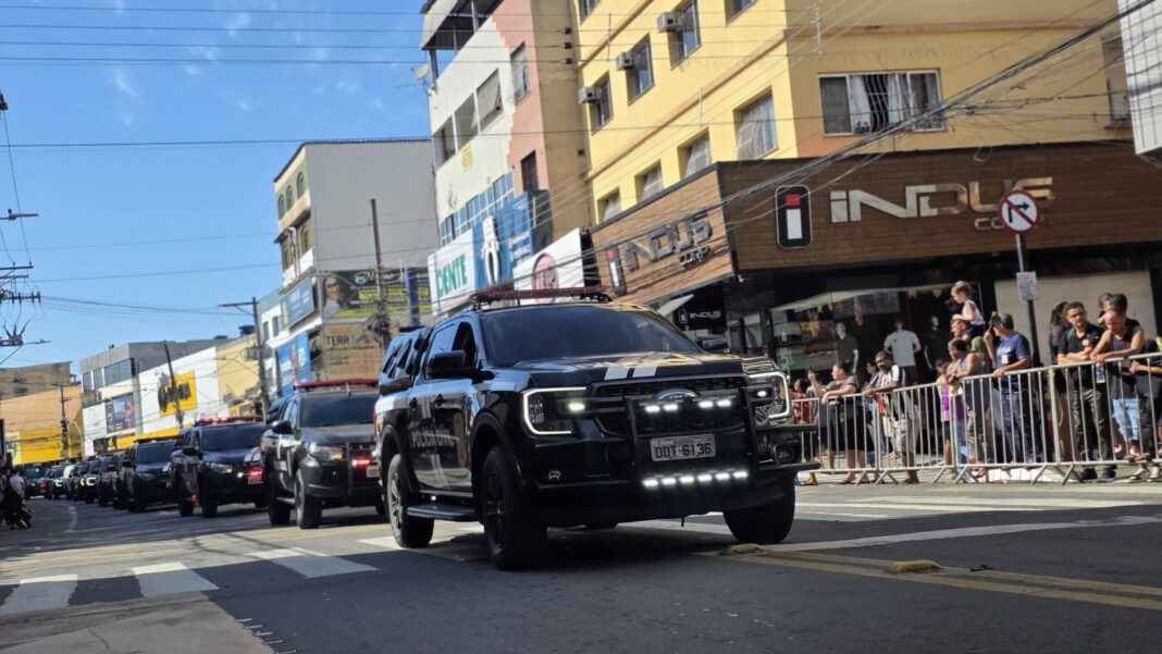 Polícia Civil do ES marca presença em desfile pelos 135 anos de Cariacica Polícia Civil do ES marca presença em desfile pelos 135 anos de Cariacica