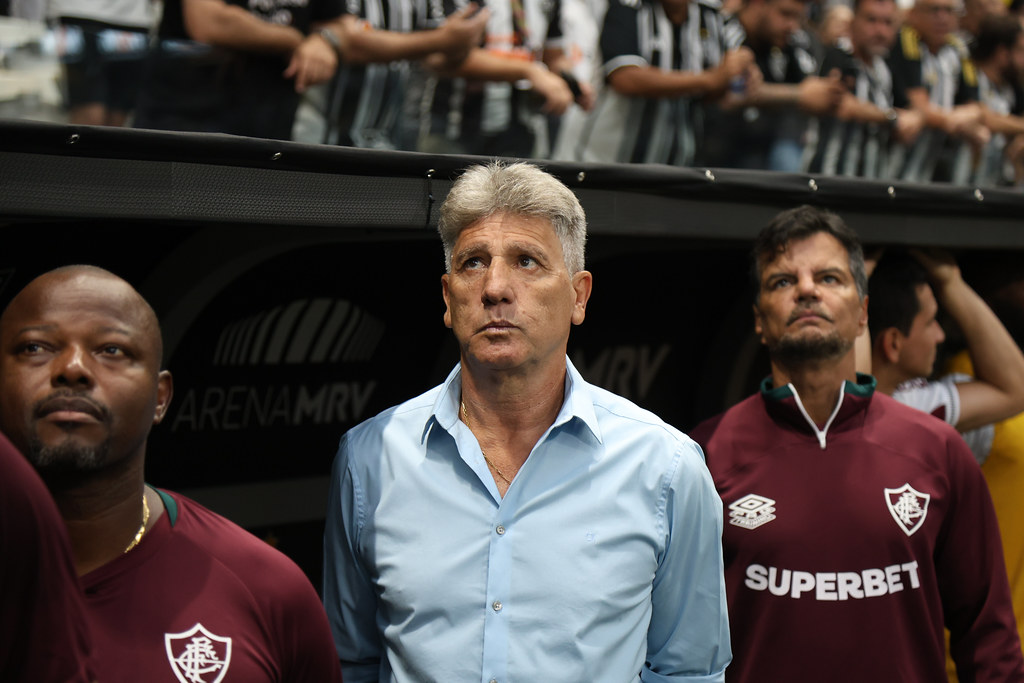 Fluminense tem retorno de Samuel Xavier para duelo contra o Internacional no Beira-Rio Fluminense tem retorno de Samuel Xavier para duelo contra o Internacional no Beira-Rio