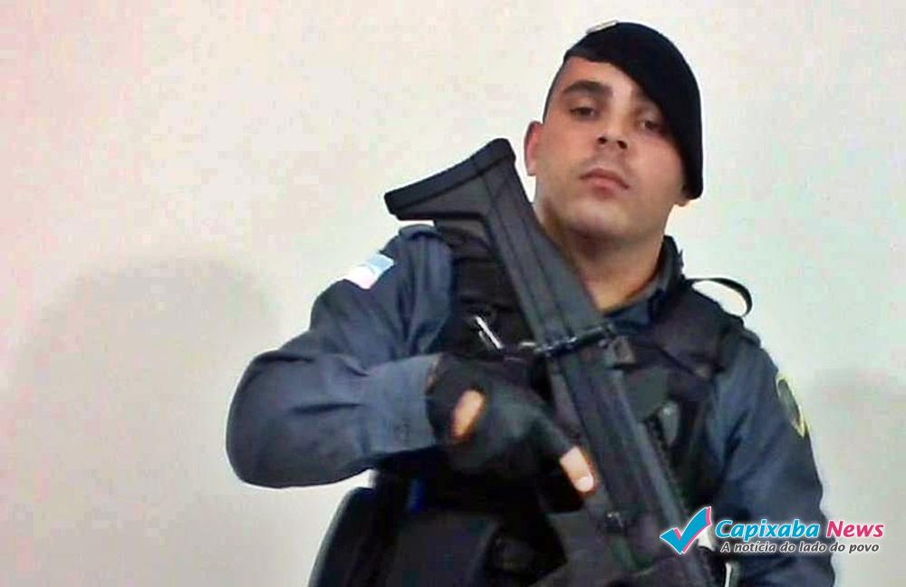 O destaque hoje é o Policial Militar, Vinicius Vidal, ele representa o respeito da Briosa Tropa! O destaque hoje é o Policial Militar, Vinicius Vidal, ele representa o respeito da Briosa Tropa!