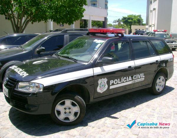 Homem tem casa invadida e acaba baleado na Serra Homem tem casa invadida e acaba baleado na Serra