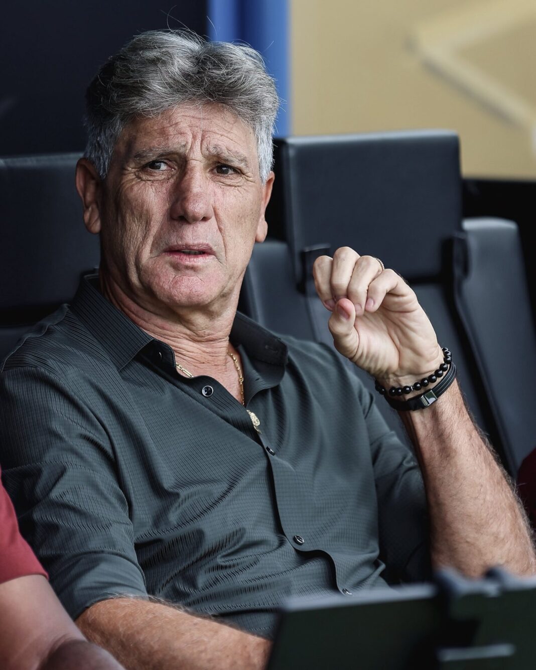 Fluminense compreende o sistema da Copa do Mundo e deve seguir com o mesmo esquema tático. Fluminense compreende o sistema da Copa do Mundo e deve seguir com o mesmo esquema tático.