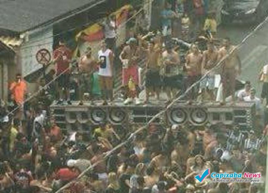 Sem policiamento “baile funk” domina a Sommerfest em Domingos Martins Sem policiamento “baile funk” domina a Sommerfest em Domingos Martins