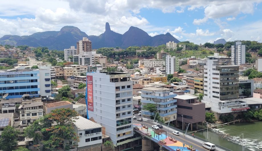 Audiência Pública em Cachoeiro discute Limitação das Áreas de Preservação Permanente Audiência Pública apresenta estudo ambiental de APPs dos rios e córregos de Cachoeiro - Prefeitura de Cachoeiro de Itapemirim