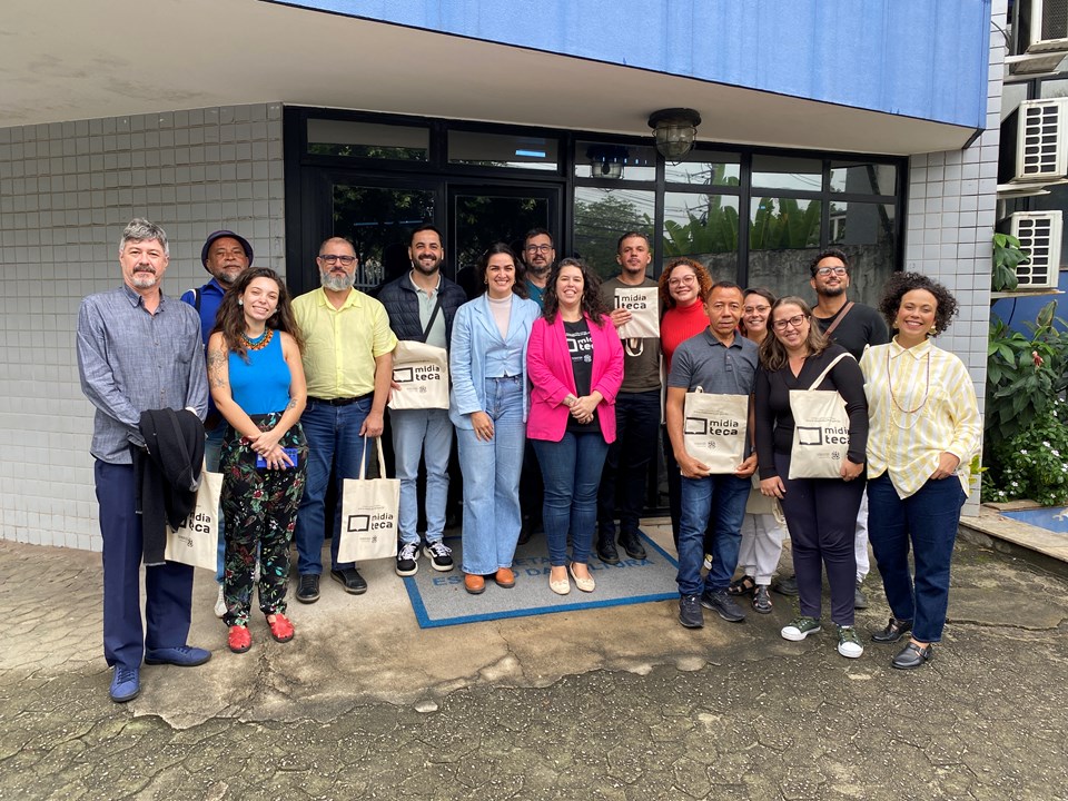 Cachoeiro de Itapemirim adere ao projeto Midiateca em Rede para preservar acervos culturais Cachoeiro integra projeto estadual para preservação digital de acervos culturais - Prefeitura de Cachoeiro de Itapemirim