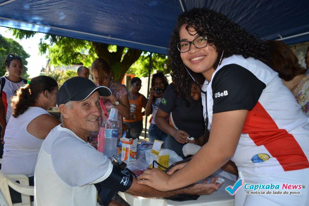Prevenção: Ação na Feira Municipal ofereceu exames para a população em Alfredo Chaves Prevenção: Ação na Feira Municipal ofereceu exames para a população em Alfredo Chaves