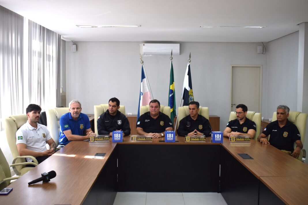 <p><strong>Corpo do Adolescente Desaparecido é Encontrado em São Mateus; Investigações Avançam</strong></p> <p><strong>Corpo do Adolescente Desaparecido é Encontrado em São Mateus; Investigações Avançam</strong></p>
