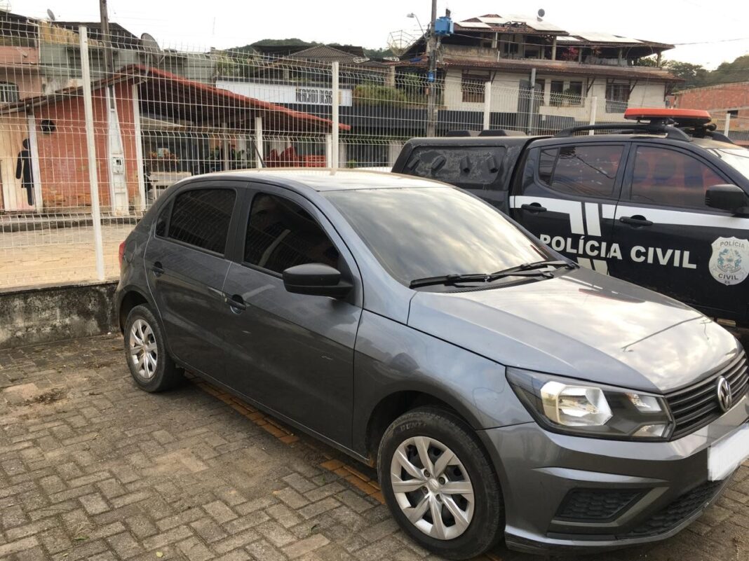 <p><strong>Polícia Civil de Guaçuí prende homem por adulteração de veículo com placa clonada</strong></p> <p><strong>Polícia Civil de Guaçuí prende homem por adulteração de veículo com placa clonada</strong></p>