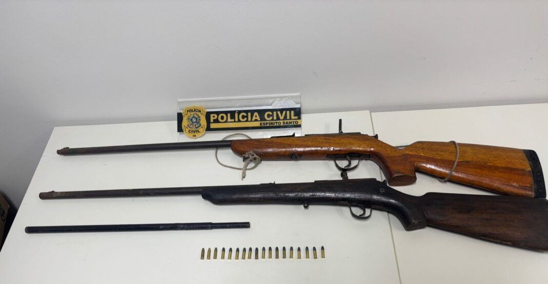 Polícia Civil prende homem e apreende armas em operação na zona rural de Jaguaré Polícia Civil prende homem e apreende armas em operação na zona rural de Jaguaré