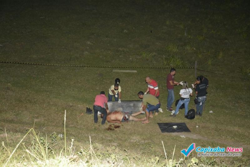 Ex-policial militar é assassinado a tiros em estrada de Itapemirim Ex-policial militar é assassinado a tiros em estrada de Itapemirim