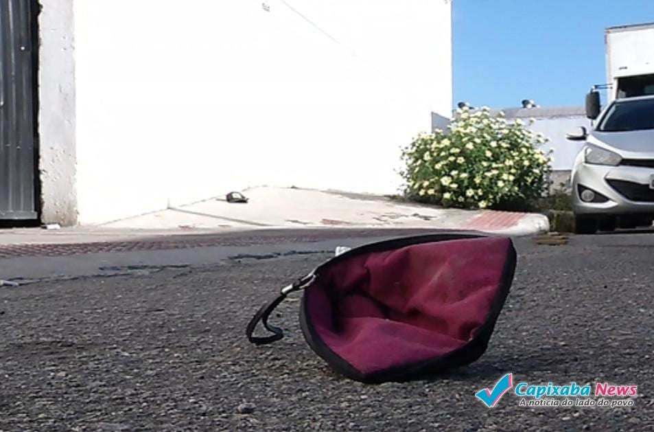 Cozinheiro é assassinado com mais de 10 tiros na Serra Cozinheiro é assassinado com mais de 10 tiros na Serra