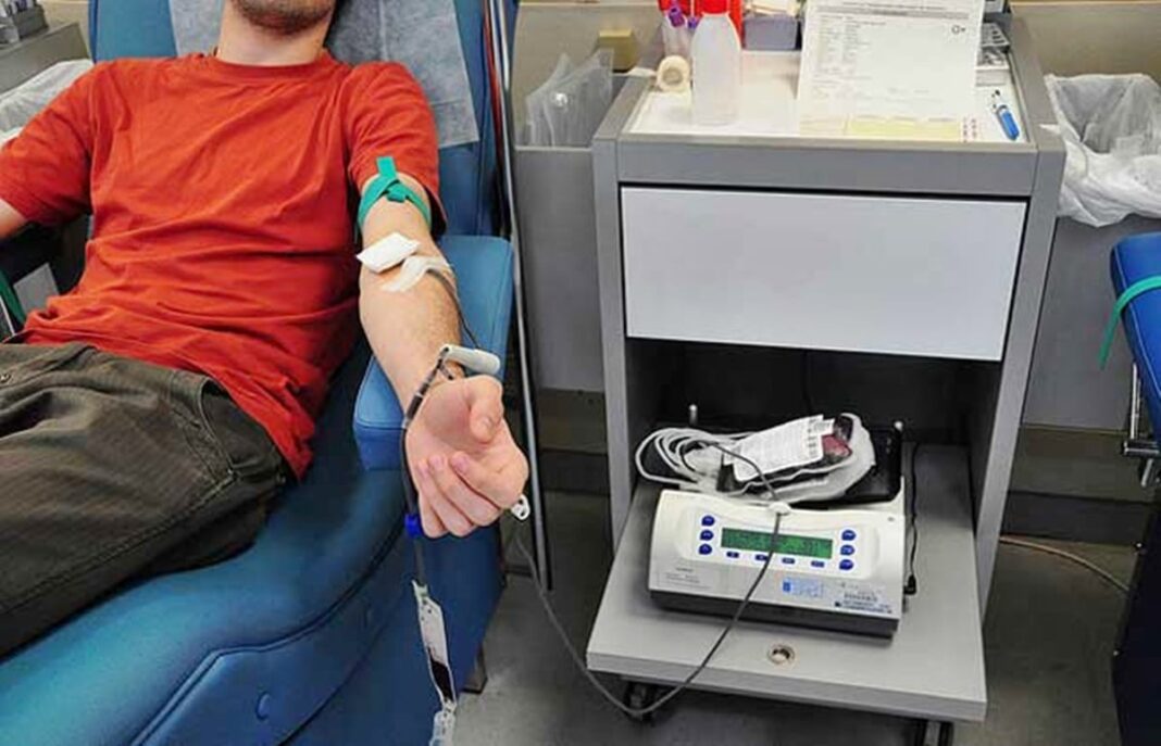 Os três municípios mais ricos do sul do Estado não possuem bancos de sangue. Os três municípios mais ricos do sul do Estado não possuem bancos de sangue.