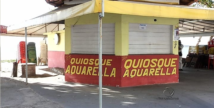 Proprietário de quiosque é esfaqueado por cliente na Praia de Itaparica Proprietário de quiosque é esfaqueado por cliente na Praia de Itaparica