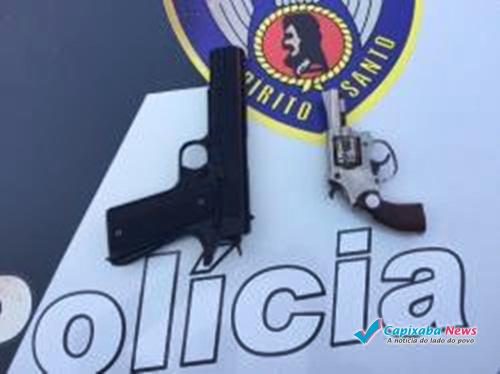 Policiais militares apreendem armas de fogo e impede assalto em Piúma Policiais militares apreendem armas de fogo e impede assalto em Piúma
