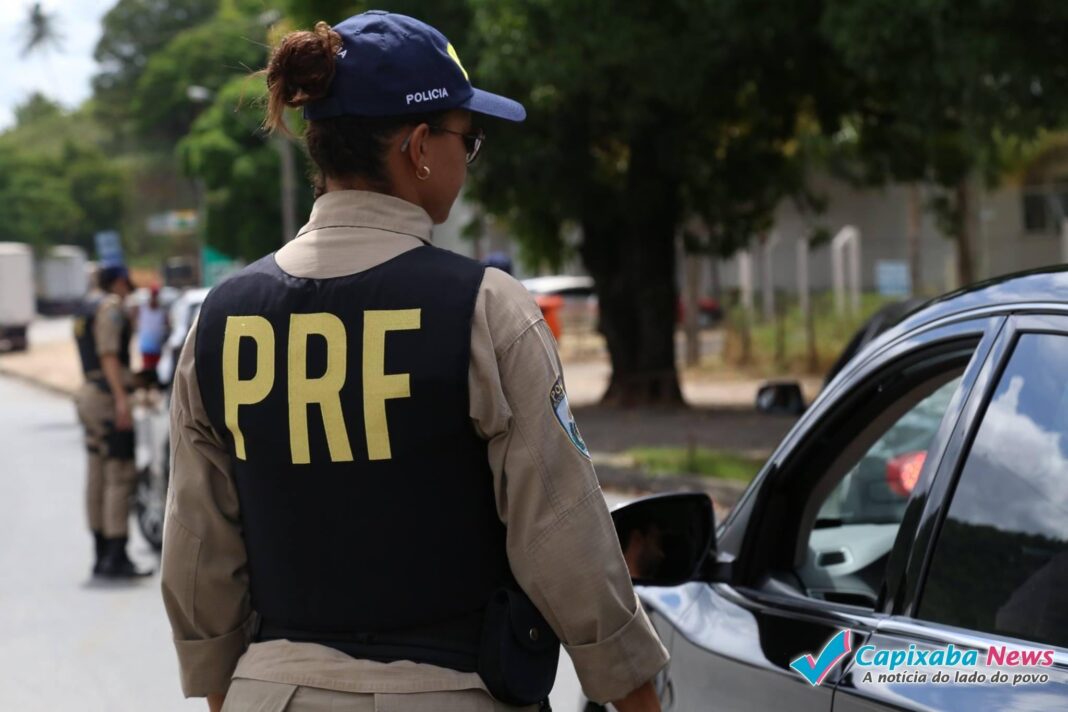 Pedestre morre ao ser atropelado na BR-101 em Guarapari Pedestre morre ao ser atropelado na BR-101 em Guarapari