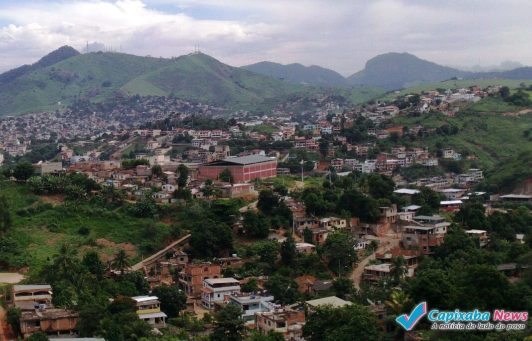 Guerra do tráfico: tiroteio assusta moradores do bairro Village da Luz em Cachoeiro Guerra do tráfico: tiroteio assusta moradores do bairro Village da Luz em Cachoeiro