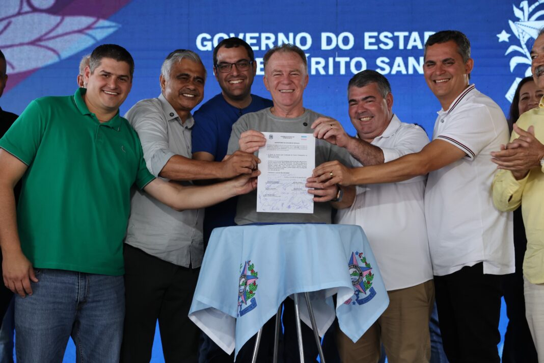 Governo do ES anuncia novas obras e investimentos em Rio Novo do Sul Governo do ES anuncia novas obras e investimentos em Rio Novo do Sul