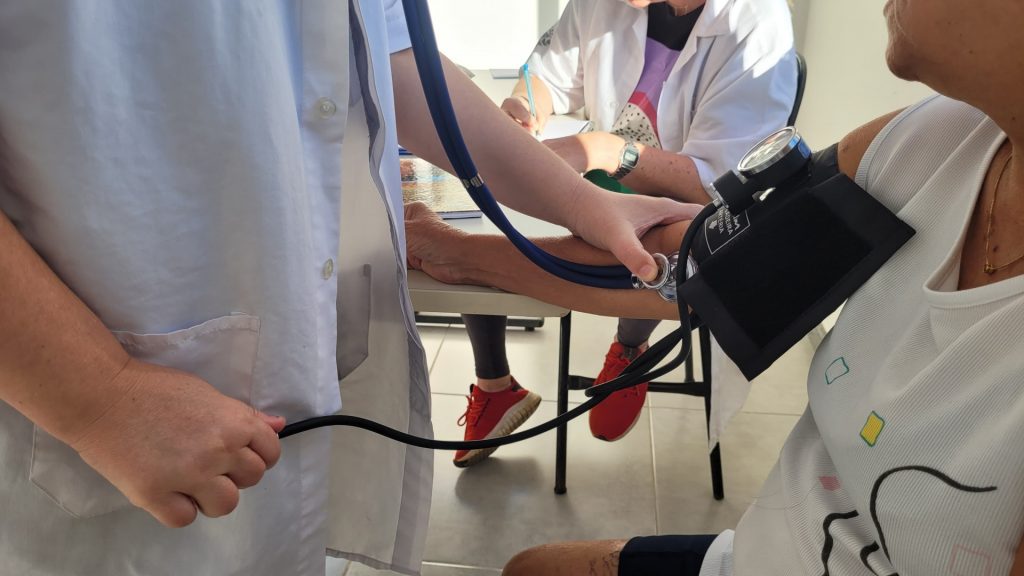 Grupo Hiperdia da UBS Zumbi oferece acompanhamento para hipertensão e diabetes em Cachoeiro Grupo Hiperdia leva informação e suporte a moradores do Zumbi e Otto Marins - Prefeitura de Cachoeiro de Itapemirim