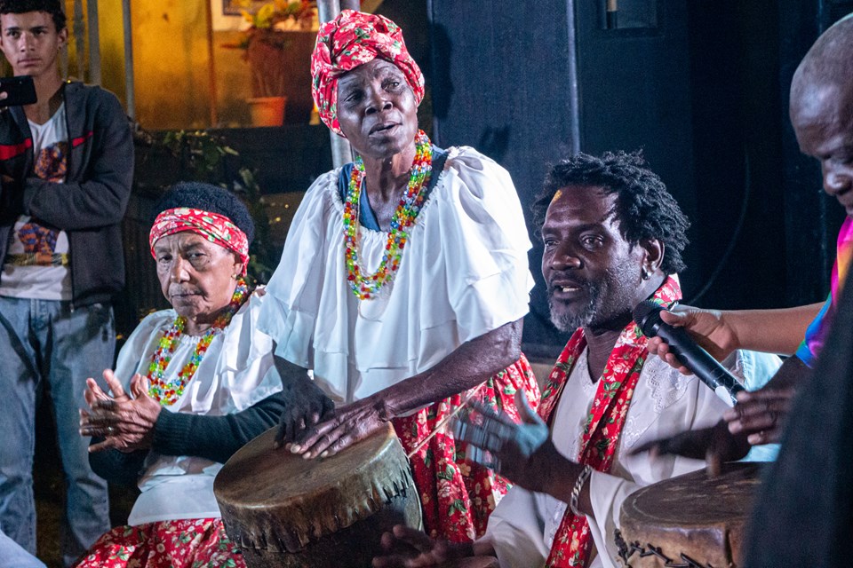 Orquestra Sinfônica do ES se apresenta com Grupo Caxambu em agosto Orquestra Sinfônica do ES se apresenta com Grupo Caxambu em agosto