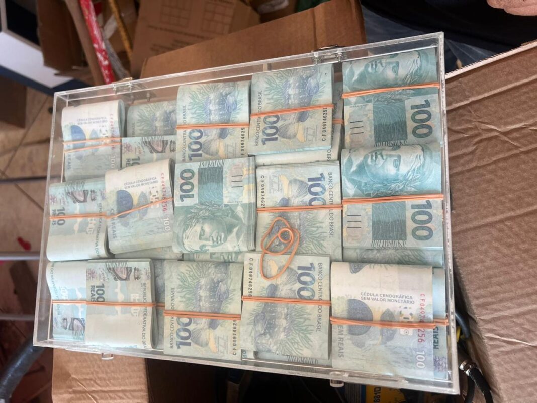 Polícia Civil do ES realiza operação contra lavagem de dinheiro e rifas ilegais Polícia Civil do ES realiza operação contra lavagem de dinheiro e rifas ilegais