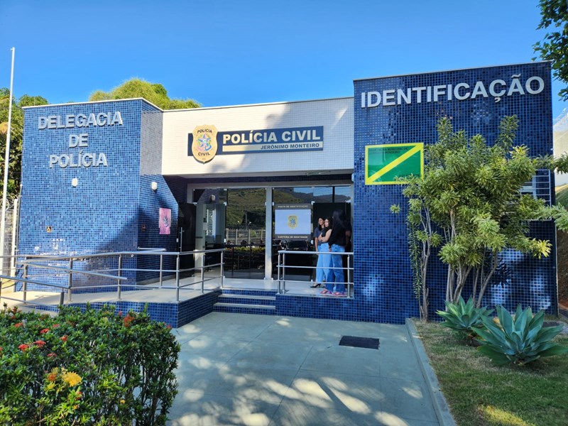 Polícia Civil prende suspeito de tentativa de homicídio em Cachoeiro de Itapemirim Polícia Civil prende suspeito de tentativa de homicídio em Cachoeiro de Itapemirim