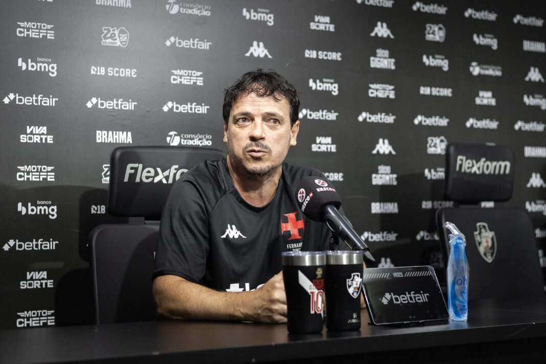 Vasco se vê obrigado a buscar reforços após lesão inesperada; clube tem R$ 72 milhões disponíveis. Vasco se vê obrigado a buscar reforços após lesão inesperada; clube tem R$ 72 milhões disponíveis.