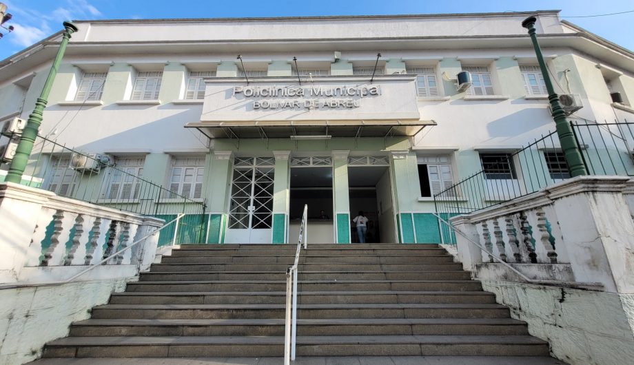 Centro de Saúde de Cachoeiro oferece atendimentos gratuitos para o Outubro Rosa Centro Municipal de Saúde promove programação especial do Outubro Rosa - Prefeitura de Cachoeiro de Itapemirim