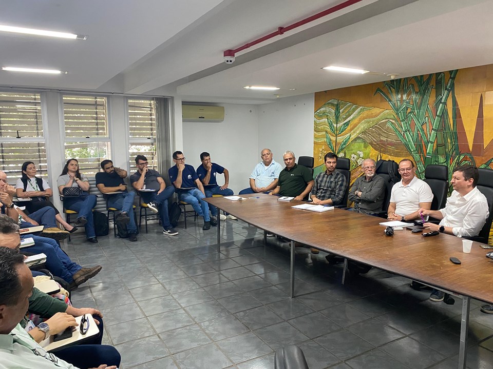 Comitê Gestor do Leite define ações para fortalecer a pecuária no ES Comitê Gestor do Leite define ações para fortalecer a pecuária no ES