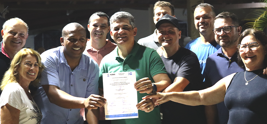 Prefeitura de Piúma assina Ordem de Serviço para pavimentação da Avenida Antônio Miranda, em Balneário Monte Aghá