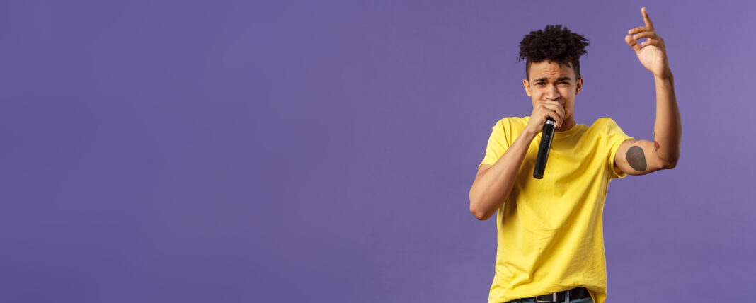 Piúma realiza ‘Batalha de Rimas’ em apoio ao Setembro Amarelo Prefeitura de Piúma promove “Batalha de Rimas” em alusão ao Setembro Amarelo