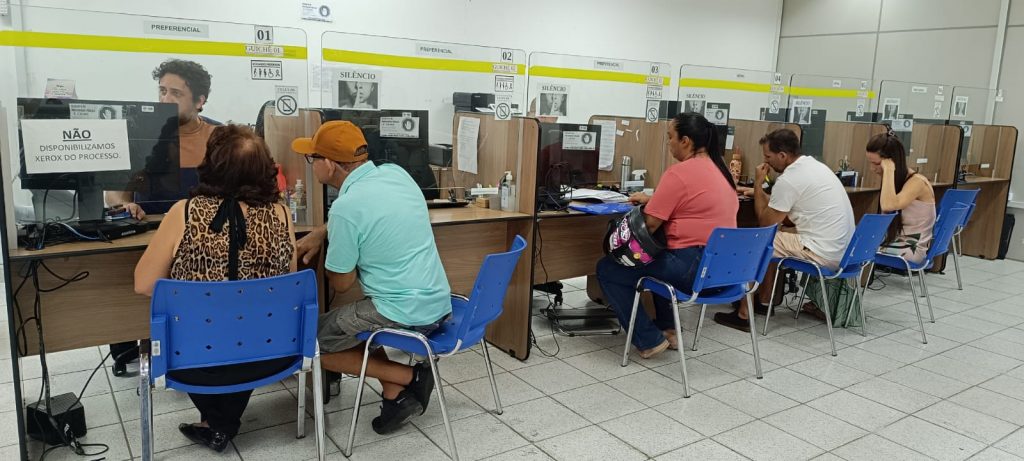 Procon de Cachoeiro realiza Dia D de Negociação de Dívidas em 11 de setembro Procon de Cachoeiro promove o Dia D de Negociação de Dívidas - Prefeitura de Cachoeiro de Itapemirim
