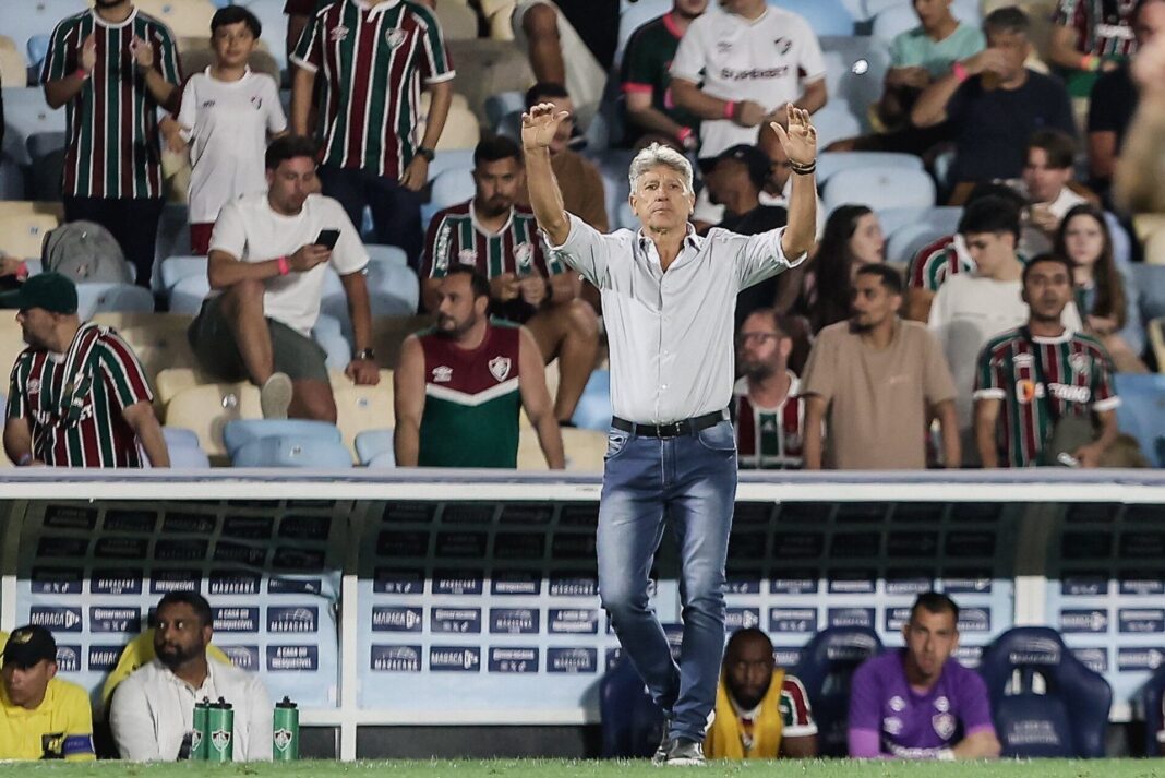 Fluminense apresenta novidade para o confronto contra o Corinthians na próxima partida Fluminense apresenta novidade para o confronto contra o Corinthians na próxima partida