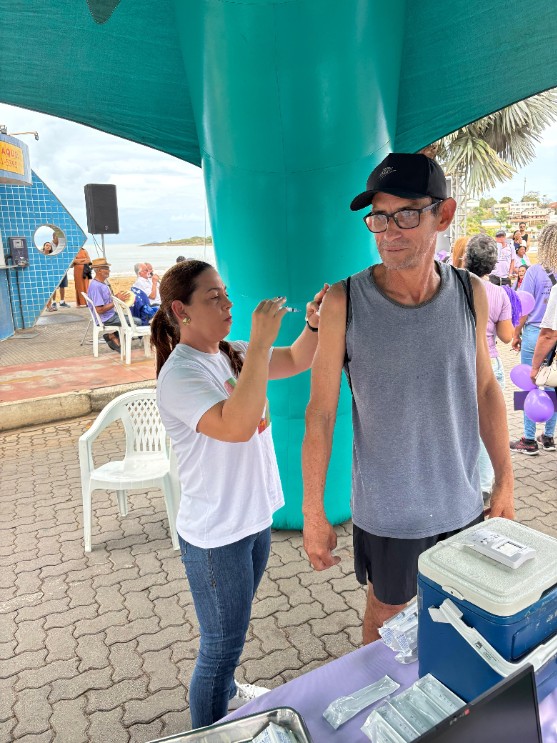 Anchieta realiza Dia D de Vacinação neste sábado, 18 de outubro, para jovens. Notícia Dia D de Vacinação acontece neste sábado (18), em Anchieta - Prefeitura Municipal de Anchieta