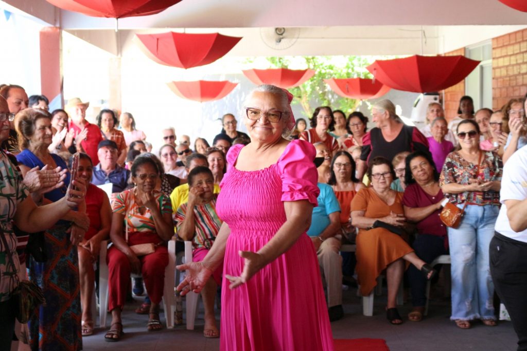 Cachoeiro celebra o Dia Internacional da Pessoa Idosa com grande confraternização e atividades культурais Cachoeiro celebra Dia Internacional da Pessoa Idosa com integração e valorização - Prefeitura de Cachoeiro de Itapemirim