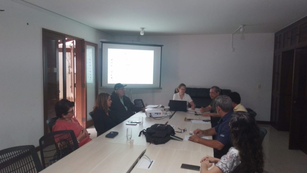 Cachoeiro discute segurança alimentar e estruturação da Caisan em reunião do Consea Consea discute formação da Caisan e elaboração do Plano Municipal de Segurança Alimentar em Cachoeiro - Prefeitura de Cachoeiro de Itapemirim