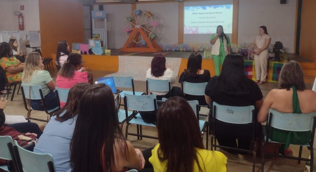 Cachoeiro promove 1º Workshop da Educação Infantil com ações de troca e aprendizado Cachoeiro realiza 1º Workshop da Educação Infantil para valorizar práticas pedagógicas - Prefeitura de Cachoeiro de Itapemirim