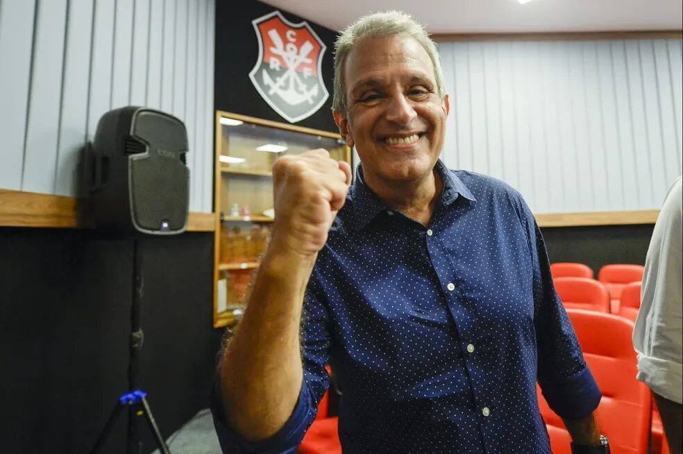 Presidente do Flamengo expressa incômodo com investimentos do Fluminense no futebol brasileiro Presidente do Flamengo expressa incômodo com investimentos do Fluminense no futebol brasileiro