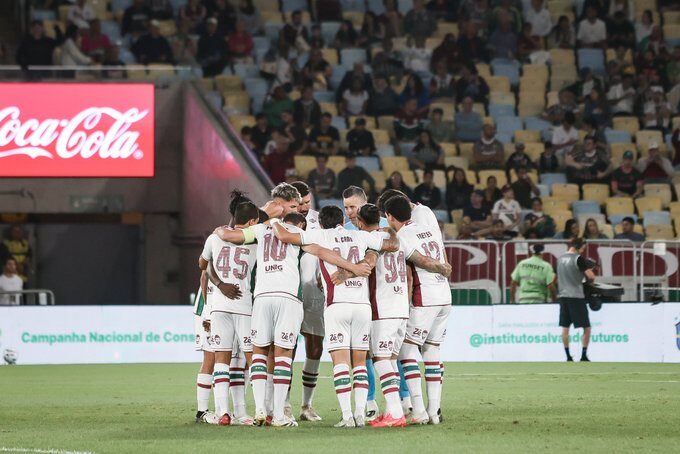 Cano pode recuperar titularidade no Fluminense com chegada de Zubeldía ao comando técnico. Cano pode recuperar titularidade no Fluminense com chegada de Zubeldía ao comando técnico.