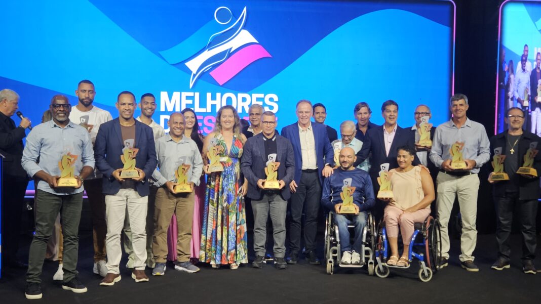 Governo do ES premia destaques do esporte capixaba na 2ª edição do evento Governo do ES premia destaques do esporte capixaba na 2ª edição do evento