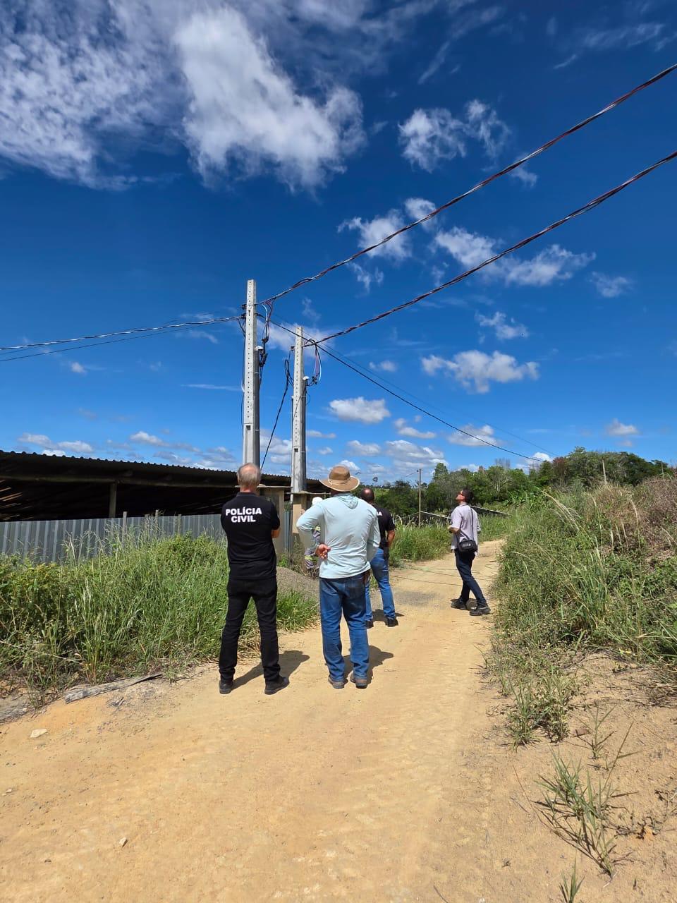 <p><strong>Polícia Civil prende homem por furto de energia para irrigação em Nova Venécia</strong></p> <p><strong>Polícia Civil prende homem por furto de energia para irrigação em Nova Venécia</strong></p>