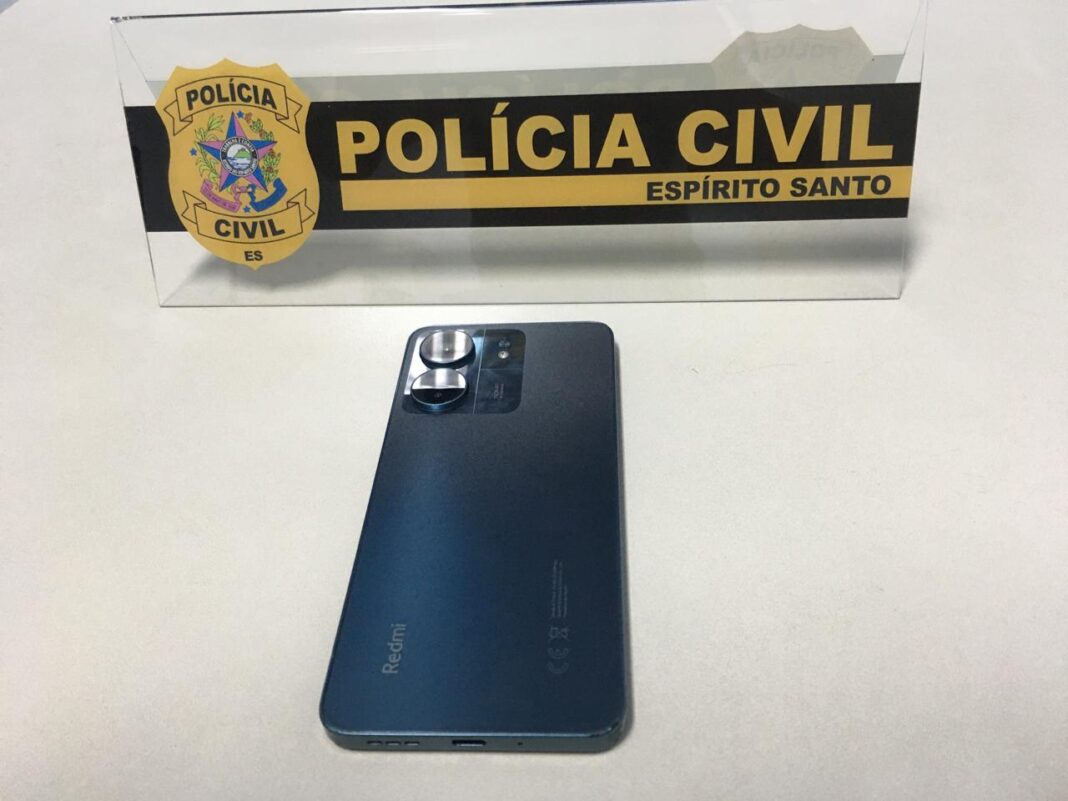Polícia Civil recupera celular furtado durante visita a hospital em Guaçuí Polícia Civil recupera celular furtado durante visita a hospital em Guaçuí