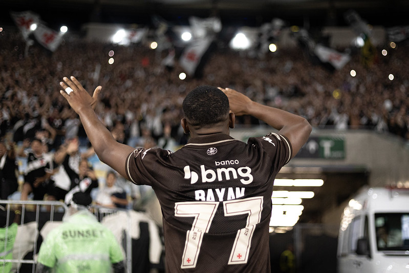 Vasco atento a novas propostas; Newcastle pode formalizar oferta por Rayan em breve. Vasco atento a novas propostas; Newcastle pode formalizar oferta por Rayan em breve.