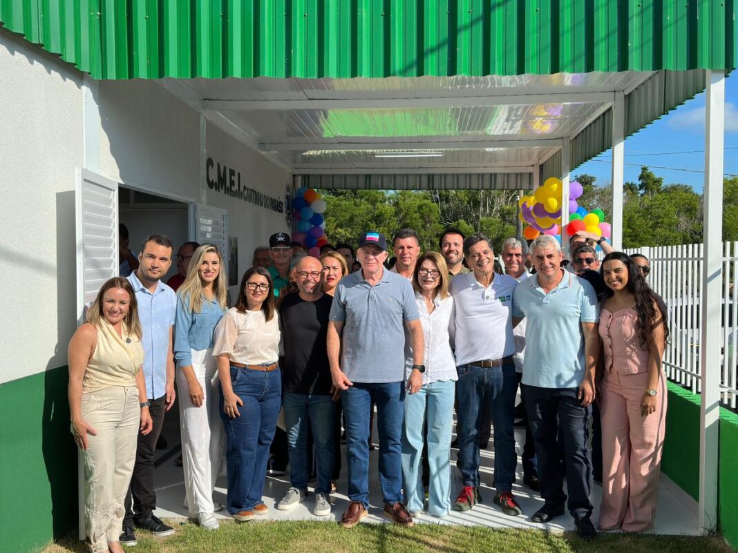 Governo do ES inaugura CMEI e libera R$ 18,9 milhões em Montanha Governo do ES inaugura CMEI e libera R$ 18,9 milhões em Montanha