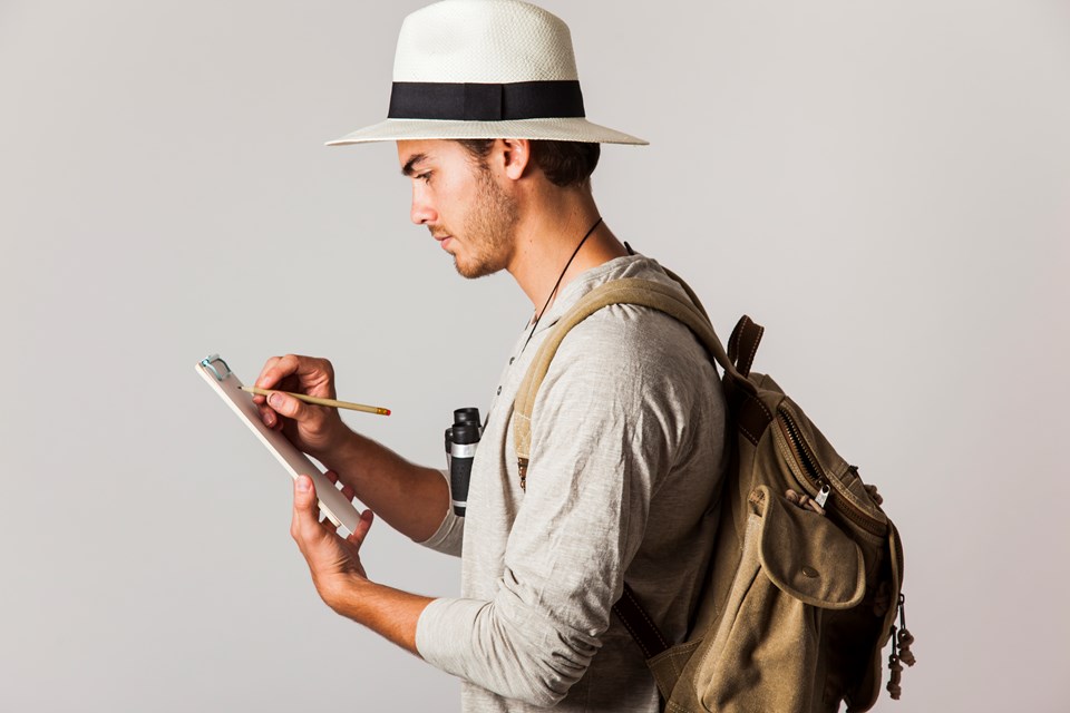 Setur-ES realiza pesquisa sobre perfil do turista para a temporada 2026 Setur-ES realiza pesquisa sobre perfil do turista para a temporada 2026